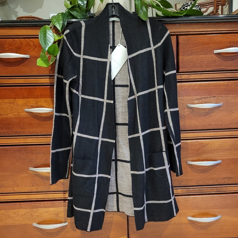 NWT Alicia Adams Alpaca Cardigan Size M Black and Tan Windowpane